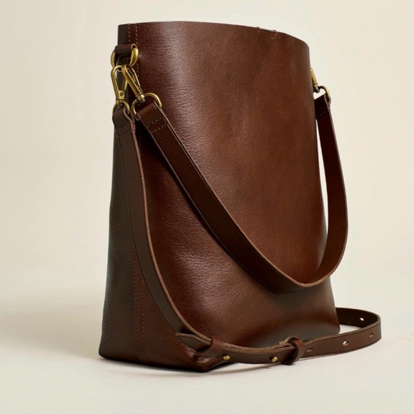Madewell Transport Bucket Tote Mahogany leather shoulder strap crossbody - Picture 17 of 17